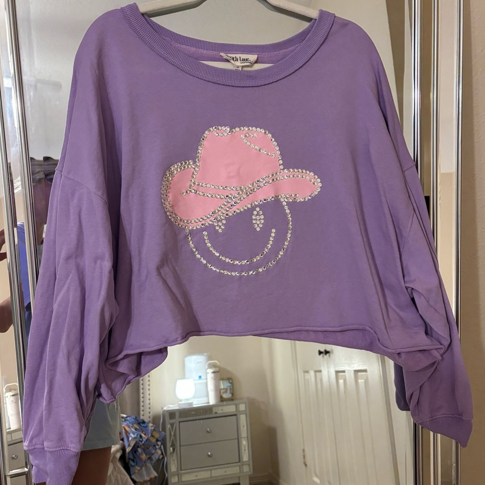 Peach love California Purple Cropped Sweatshirt with Pink Cowboy Hat Graphic